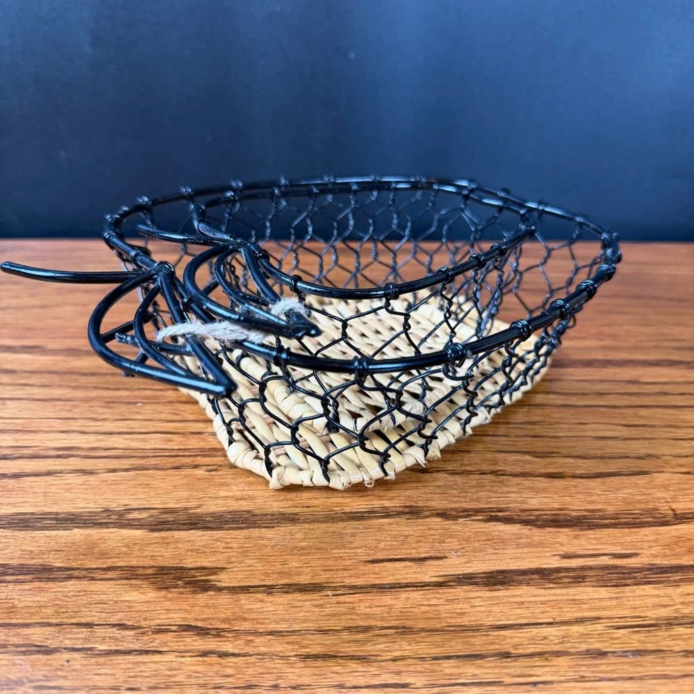Vintage Apple Wire Rattan Nesting Baskets Set of 2 Black Farmhouse Decor 4378